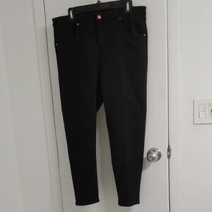 Universal Standard Black Skinny Jeans Size 16 Pre-Owned